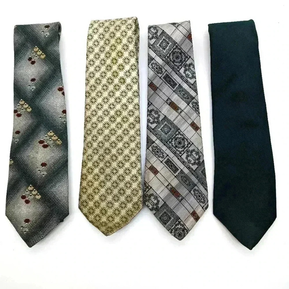 4 Green vintage 70s wide ties Botany 500, Roster, JC Penny polyester - Picture 1 of 2